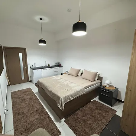 Dannys Modern Flats Apartment Skopje