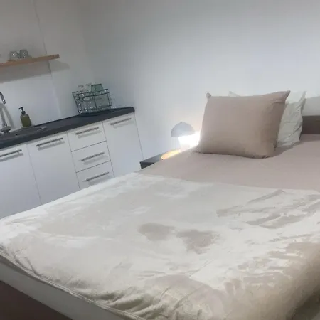 Apartment Dannys Modern Flats Skopje
